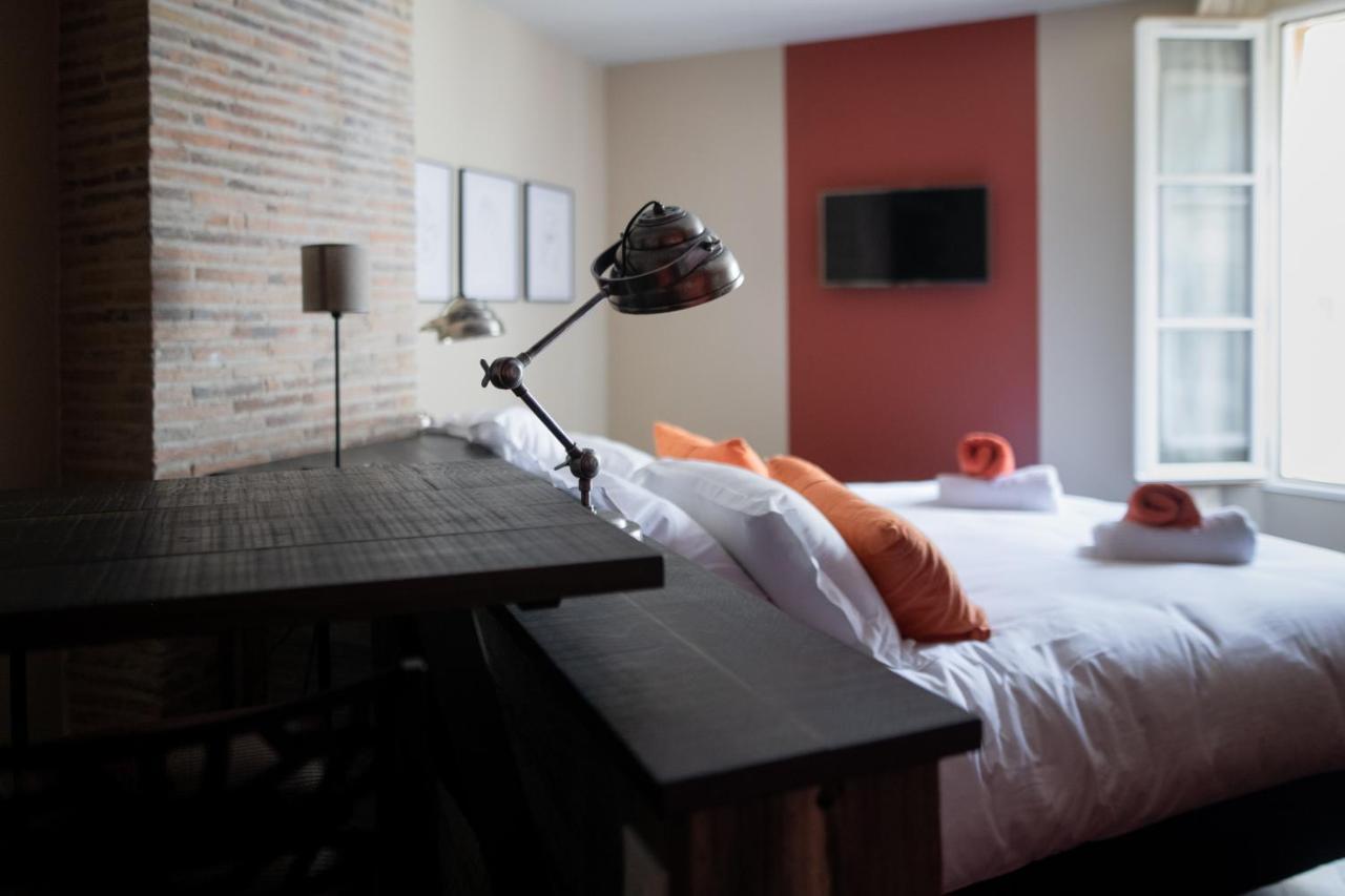 L'Amiral - Leparticulier Collection Aparthotel ชาร์ตร ภายนอก รูปภาพ