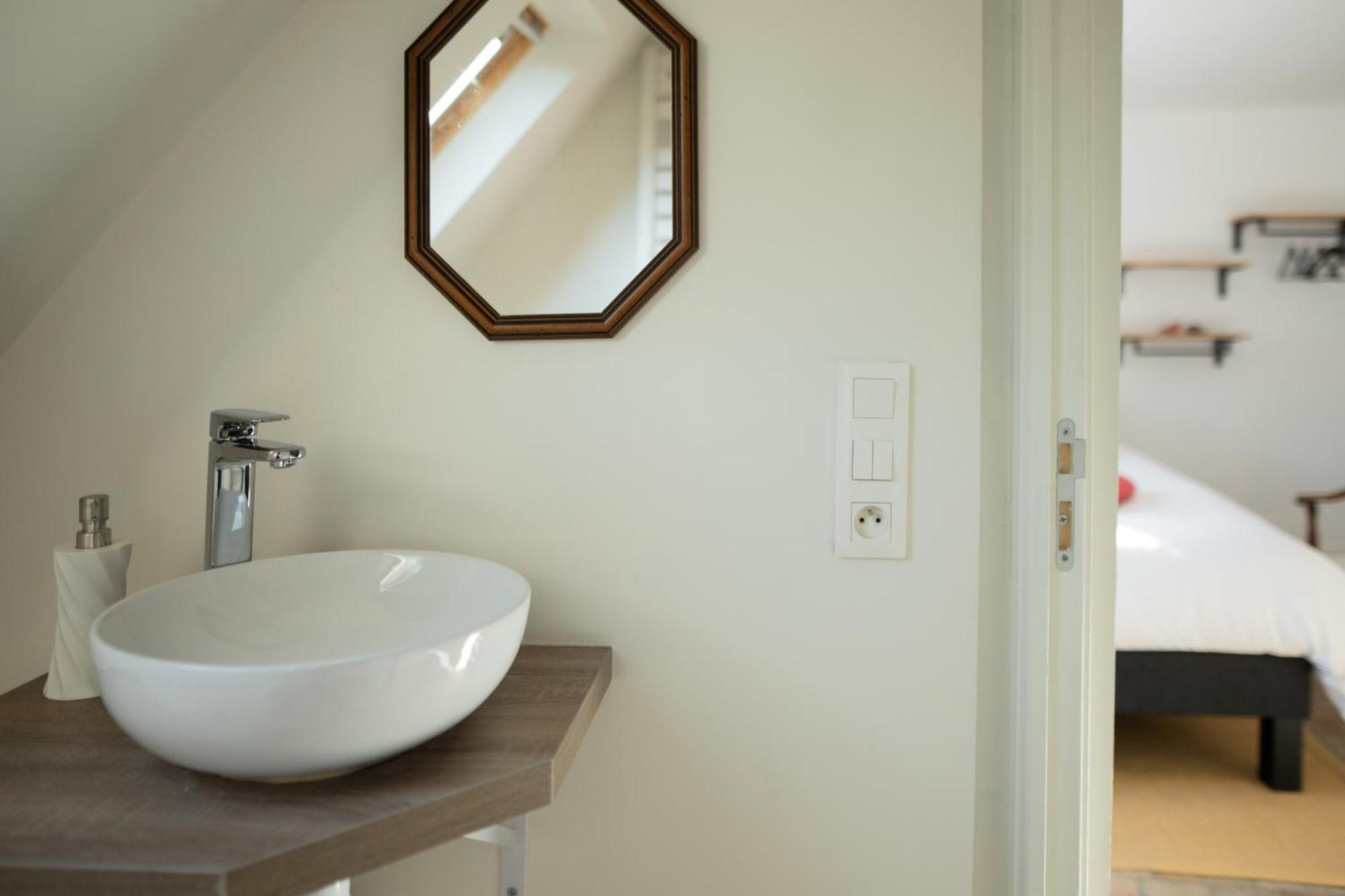 L'Amiral - Leparticulier Collection Aparthotel ชาร์ตร ภายนอก รูปภาพ